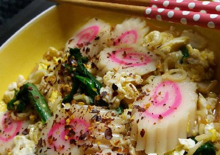 resep makanan Mie Nyemek Naruto Maki (Kreasi Indomie Goreng)