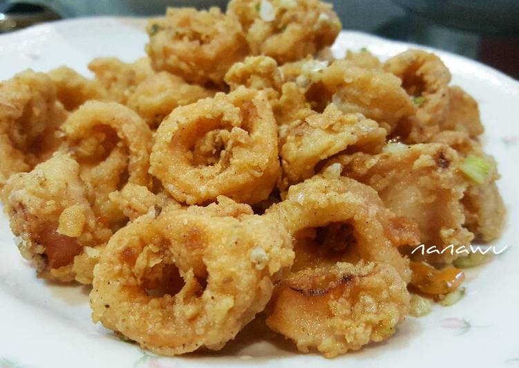 Resep Garlic Calamari a.k.a Cumi goreng - nanawu