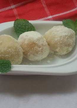 Coconut ladoo