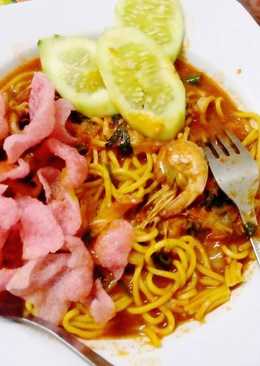 Mie Kuning Tumis Aceh seafood