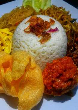 Nasi Uduk Komplit