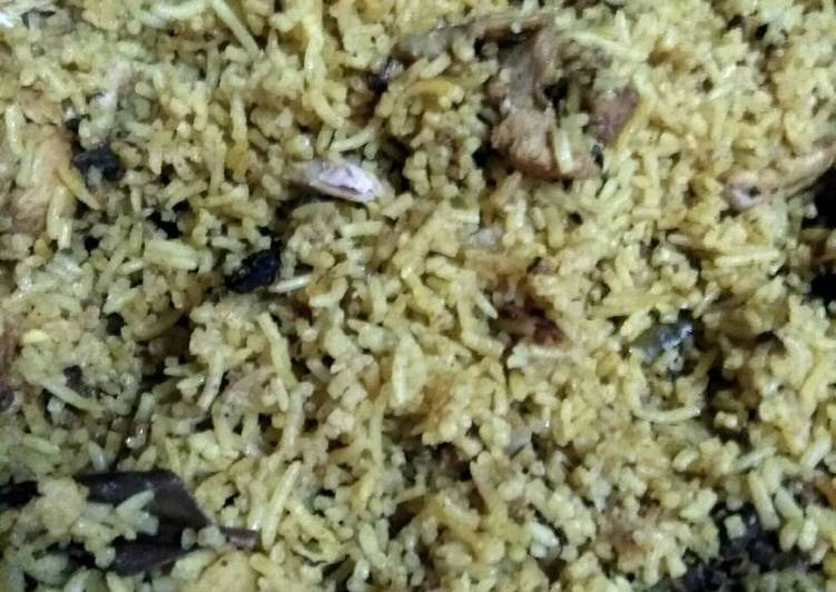 gambar untuk resep Nasi briyani ayam rice cooker