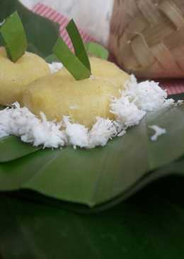 Singkepe (singkong kelapa tape)