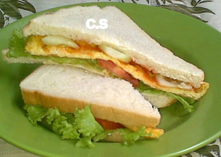 gambar untuk cara membuat Sandwich Telur Dadar Keju