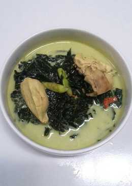 Sayur santan daun pepaya jepang