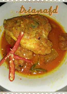 Gulai ikan nila (manis asam belimbing wuluh)