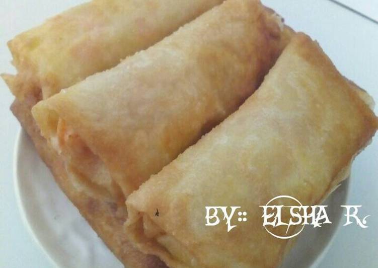 resep lengkap untuk Lumpia isi kentang wortel