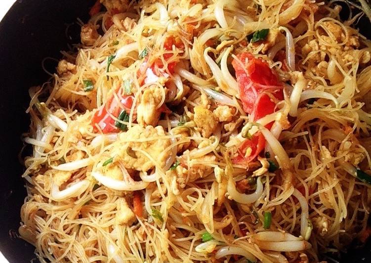 bahan dan cara membuat Bihun Ebi Goreng