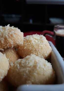 Coconut butter cookies