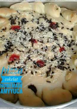Pizza cokelat homemade