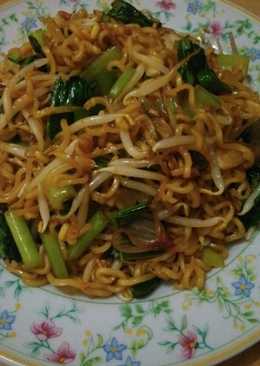 Indomie goreng tek tek