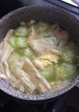 Misoa Kuah + Oyong & Kembang Tahu