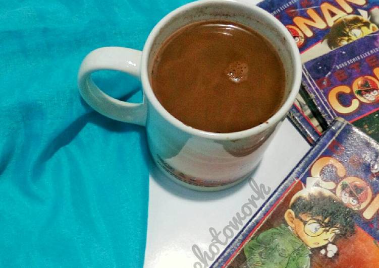bahan dan cara membuat Hot Chocolate (breakfast day #4)