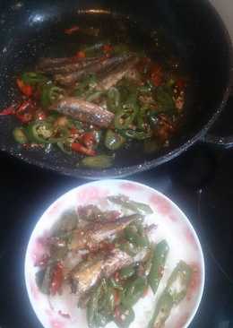 Ikan pindang asin tumis cabe ijo