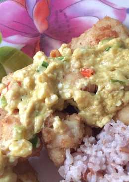 Ayam Saus Telur Asin (Salted Egg Chicken)