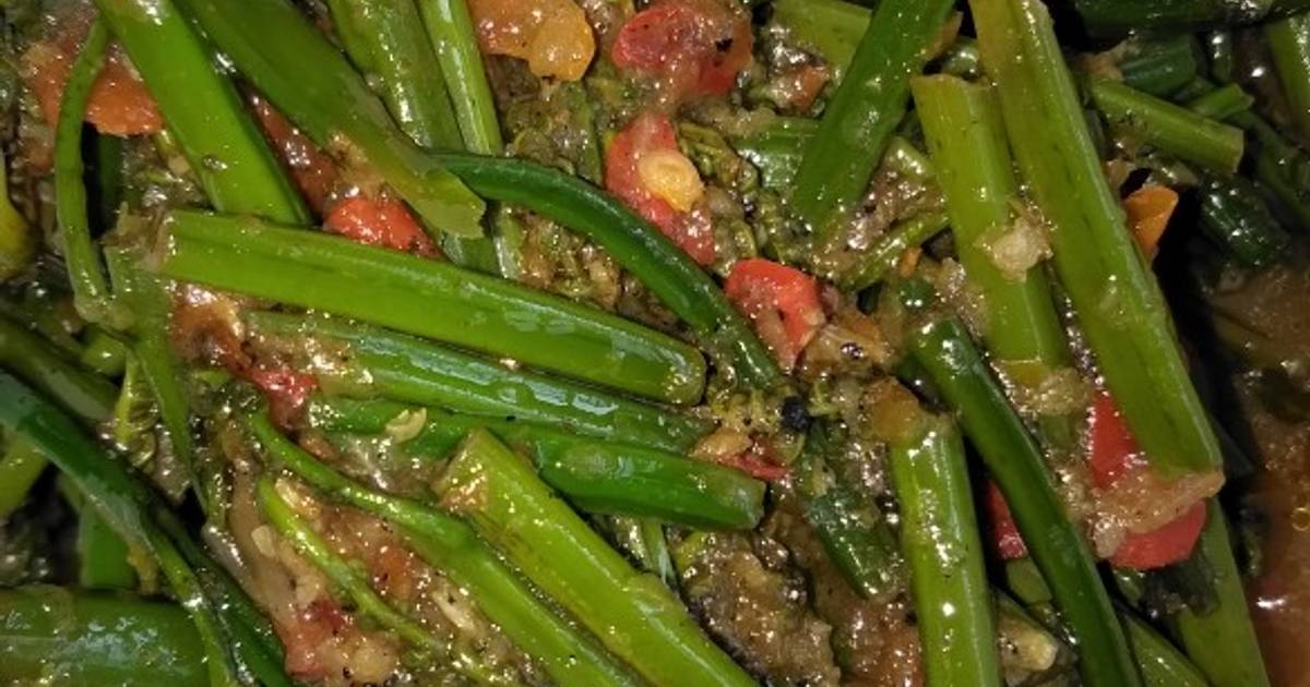 358 resep tumis pakis pedas enak dan sederhana Cookpad