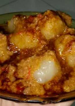 Cilok isi telur bumbu kacang