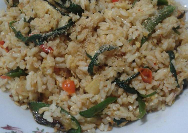 gambar untuk resep Nasi Goreng Terasi Pedas Level 5