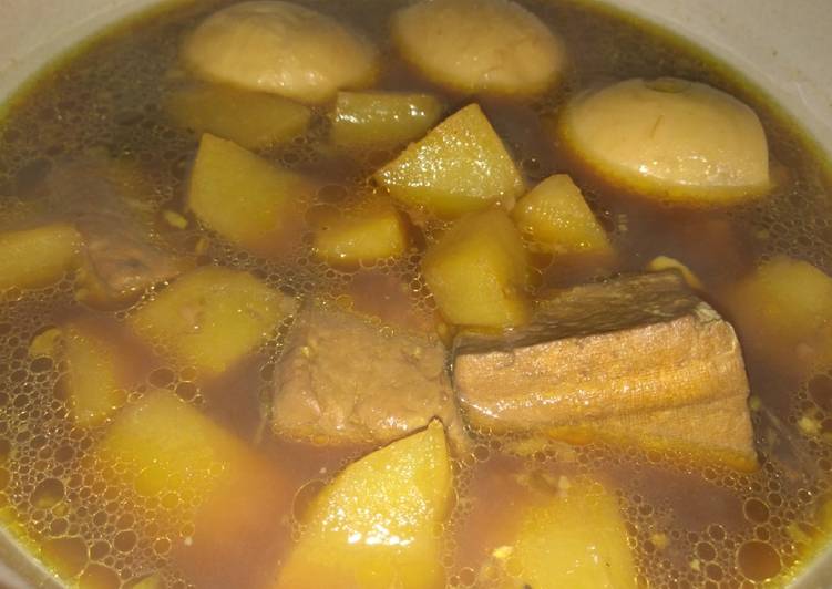 Resep Semur telor, tahu, kentang Oleh Historina