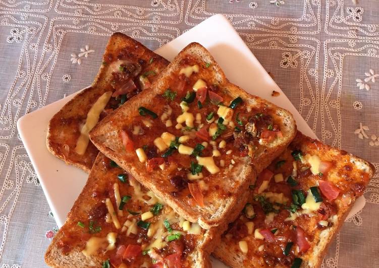 gambar untuk resep Roti gandum topping pizza