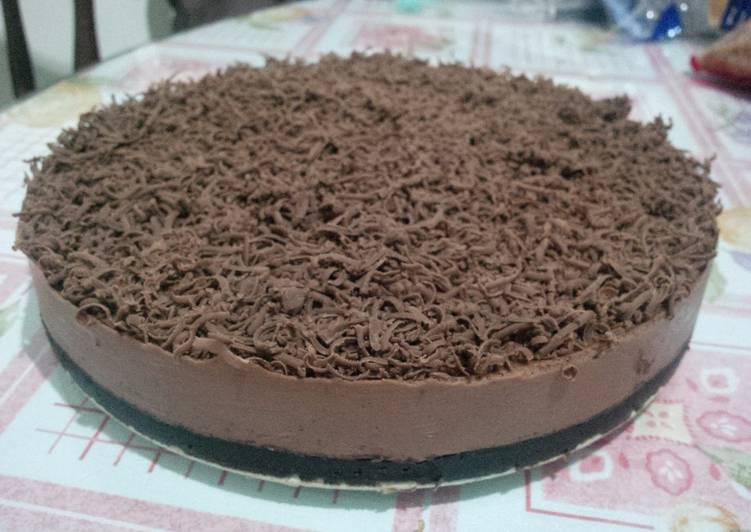 gambar untuk cara membuat Oreo Nutela Cheesecake (no baking)