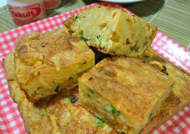 resep makanan Martabak indomie