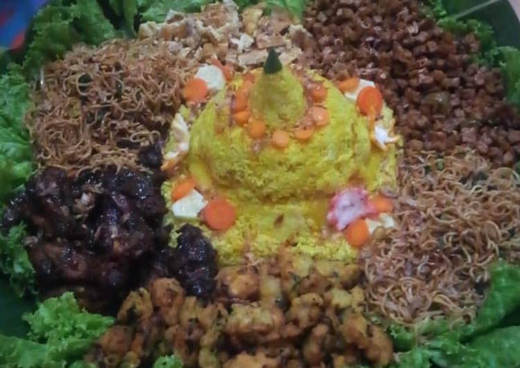 Nasi kuning ricecooker tumpeng anak kost foto resep utama