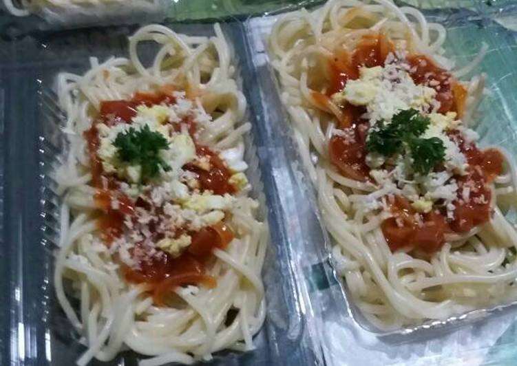 resep Spagethi sausage sauce with cheese