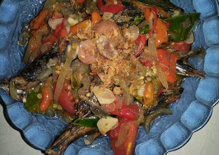 resep lengkap untuk Sarden pindang pedas