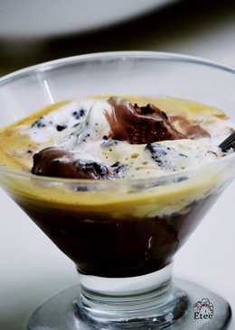 Affogato al caffe (Vanilla ice cream, chocolate ice cream & coffee)