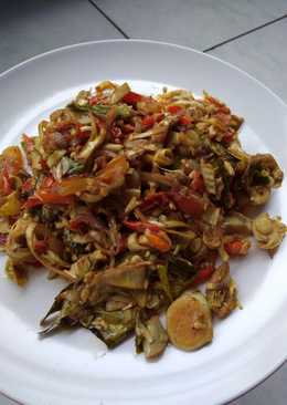 Tumis jantung pisang mercon