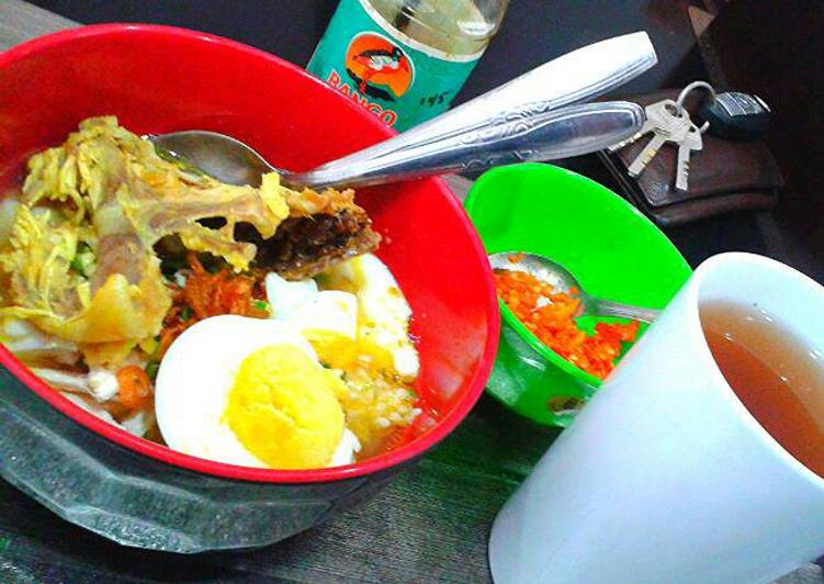 resep lengkap untuk Soto Ayam Bening Simple Enak