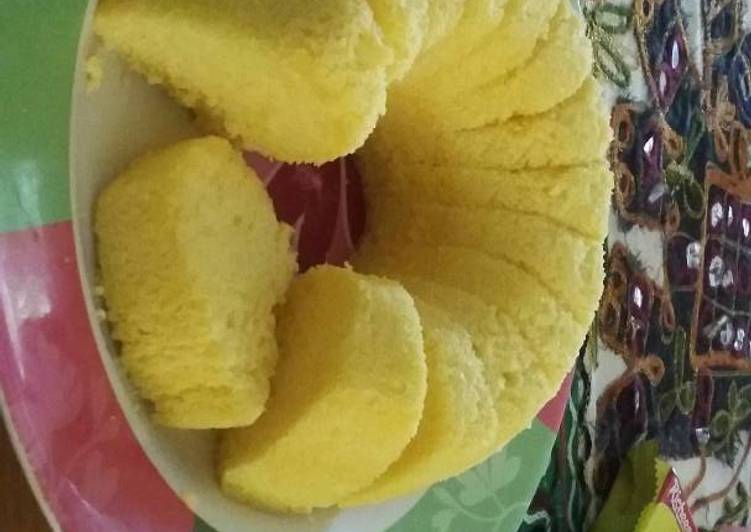 Resep Bolu kukus nutrisari atau sirup coco pandan - Novi Haryanti