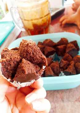 Bolu kukus cokelat no mixer no egg... Pokoknya super simple ðŸ˜