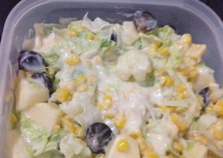 gambar untuk cara membuat Salad buah manis segar