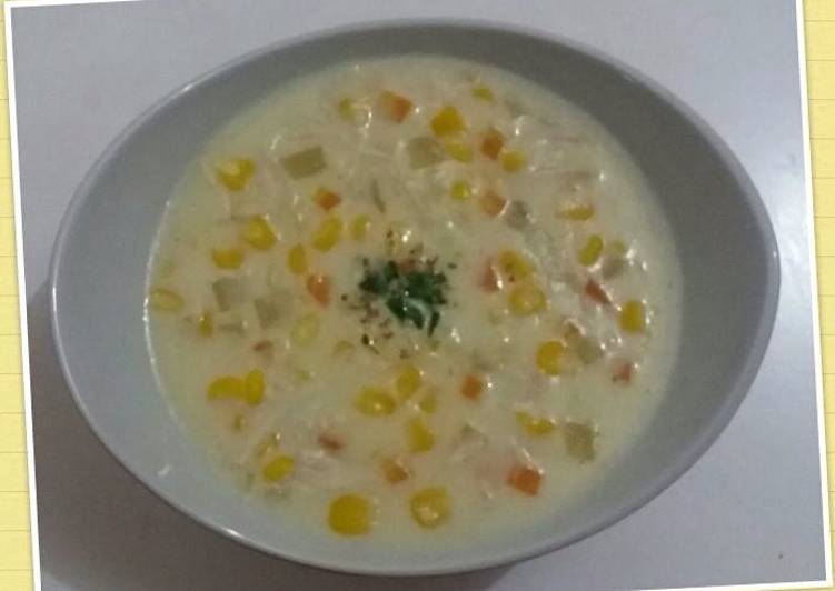 bahan dan cara membuat Chicken Corn Cream Soup