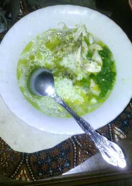 Soto Ayam Solo...Sueeegeeer MakNyuZzz..by:Erni HartantiðŸ˜„ðŸ˜ðŸ'§