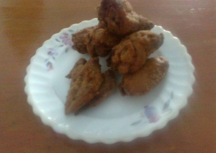 Resep Chicken Wings special ( Sayap ayam spesial ) Dari Dyah Hesti
Maulinda