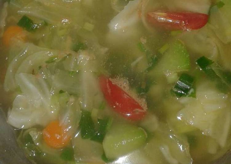 gambar untuk cara membuat Sup sayuran simple