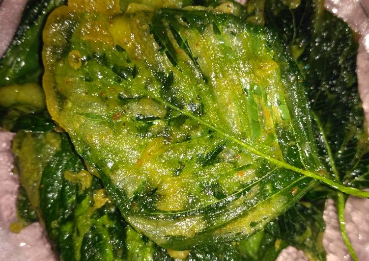 Resep Keripik Bayam oleh Ayu Wulansari - Cookpad