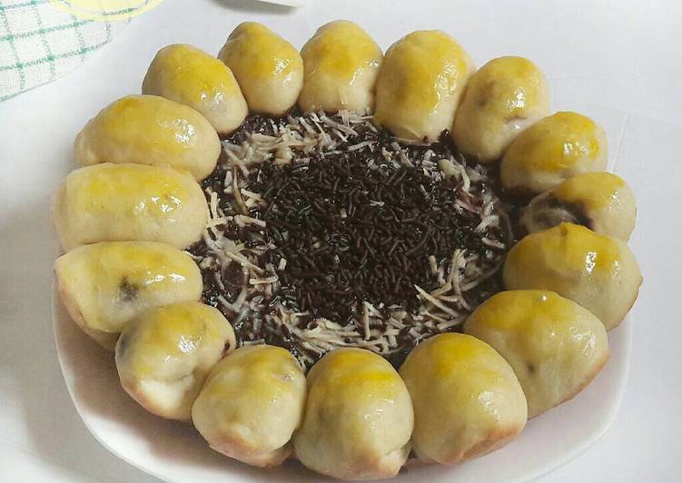 gambar untuk resep makanan Sunflower Pizza (Choco Cheese Pizza) Teflon