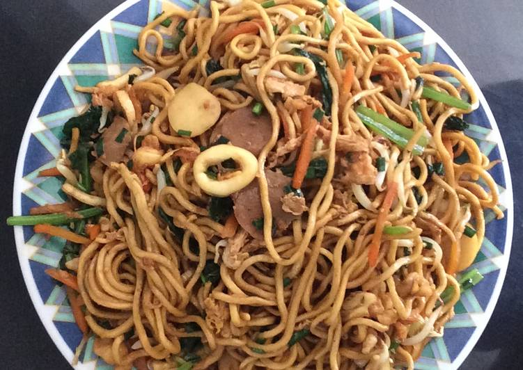 gambar untuk cara membuat Mie goreng seafood