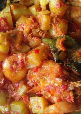 Sambalado udang kentang