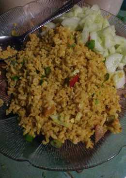 Nasi Goreng Spesial Kuning