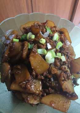 Semur Daging Giling Kentang