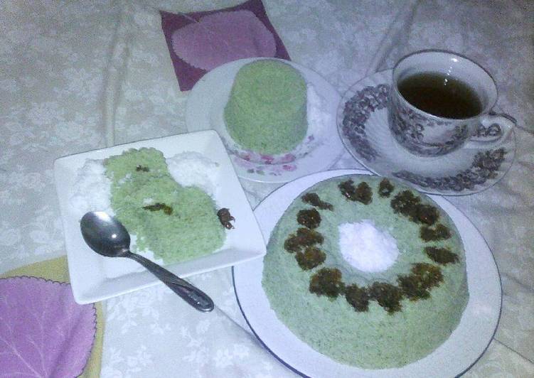 Tiwul rasa Pandan lebih Elegant..by:Erni Hartanti.AmdÃ°ÂÂÂÃ°ÂÂÂÃ°ÂÂÂ recipe main photo