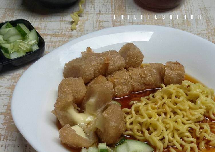 06. Pempek keju meleleh