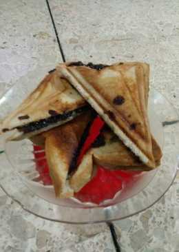 Roti bakar coklat dadakan