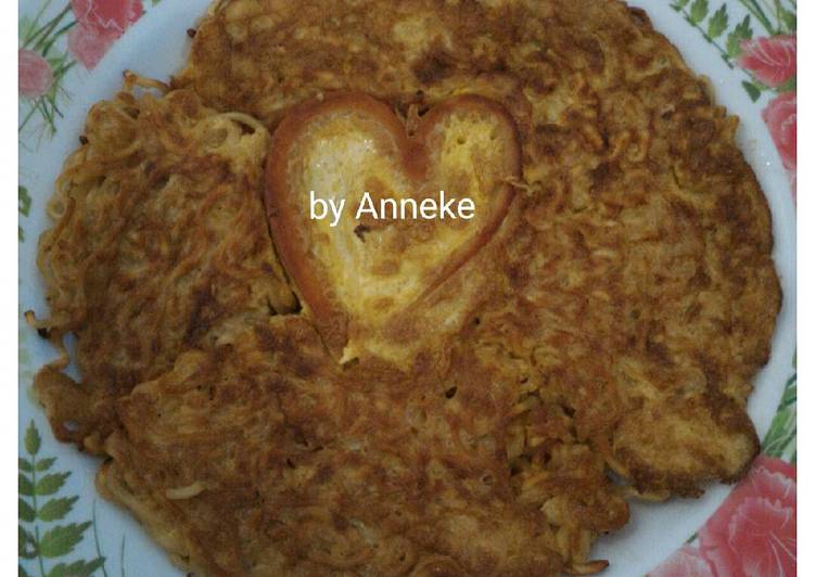 resep OMiSo (Omelet Mie Sosis)