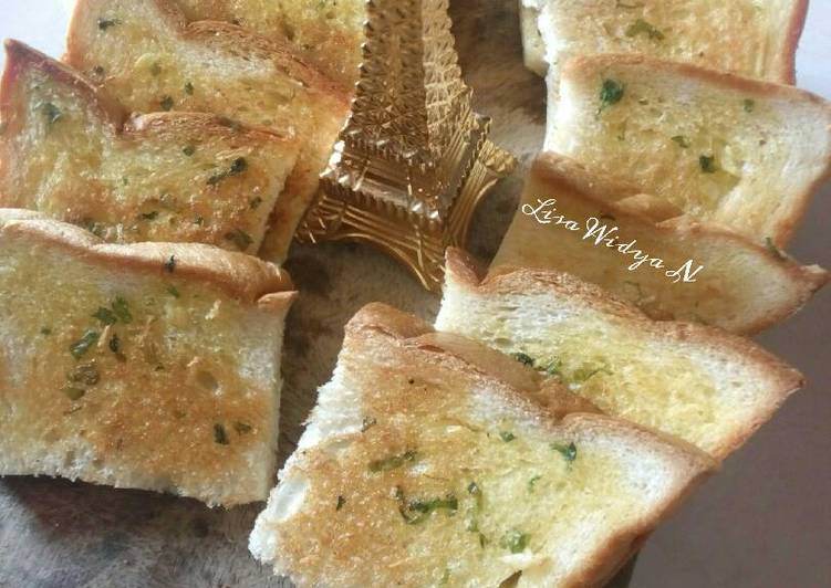 gambar untuk resep makanan Garlic bread roti tawar simple ?? (roti bakar bawang)